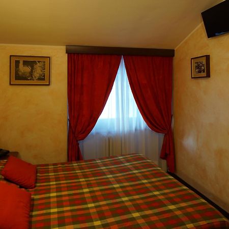 Hotel Al Caminetto Valtournenche Eksteriør bilde