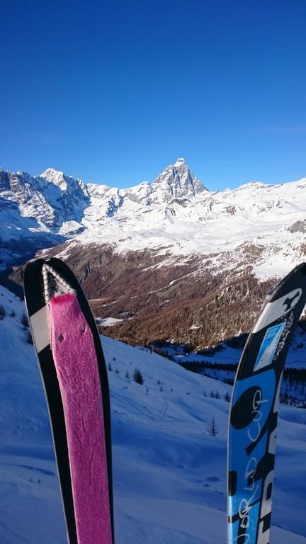 Hotel Al Caminetto Valtournenche Eksteriør bilde