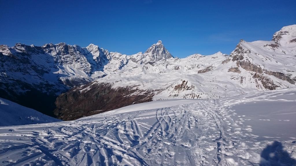 Hotel Al Caminetto Valtournenche Eksteriør bilde